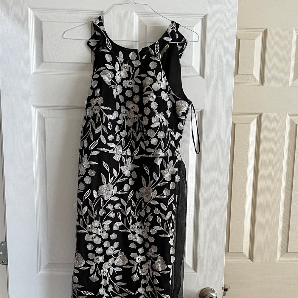 Eliza J Black and White Floral Midi Dress